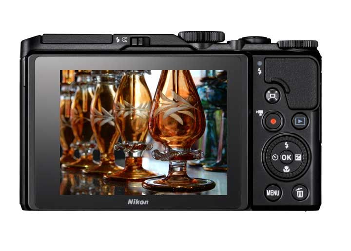 Nikon Coolpix A900 20.0 Megapixel Black Digital Camera - 26501