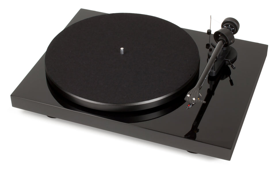 Pro-Ject Debut Carbon Phono USB DC Piano Black Turntable - DCARBONDCUSBBK