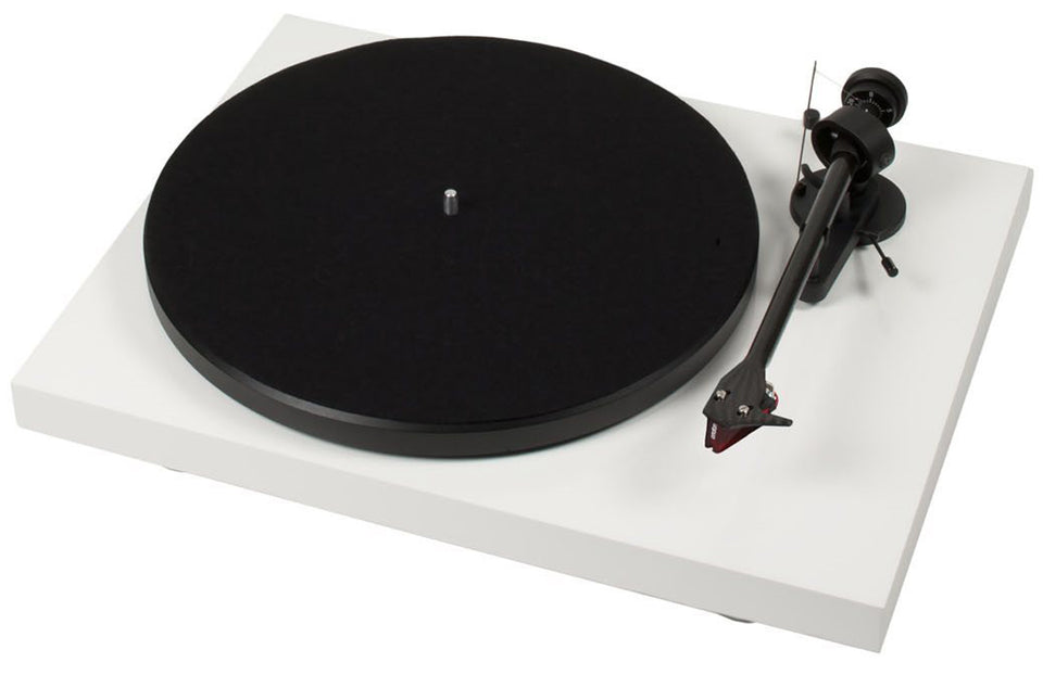 Pro-Ject Debut Carbon DC White Turntable - DCARBONDCWHT